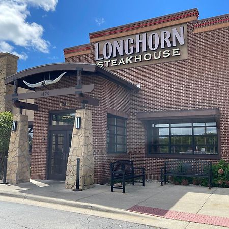 Wyndham Chicago O'Hare Hotel Rosemont Ngoại thất bức ảnh
